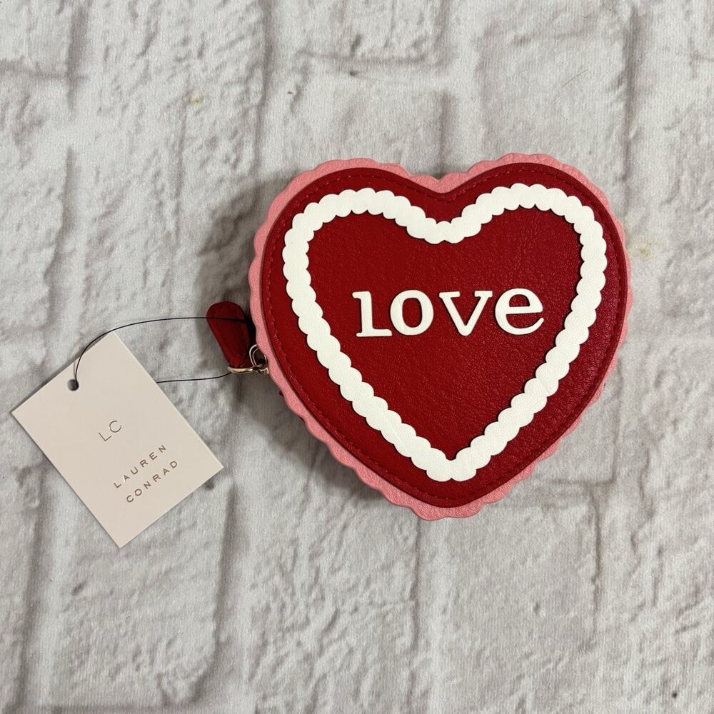 LC Lauren Conrad Valentine Heart LOVE Cake Coin Purse Pouch NWT